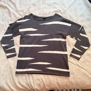 Marble Striped grey & Cream Sweater